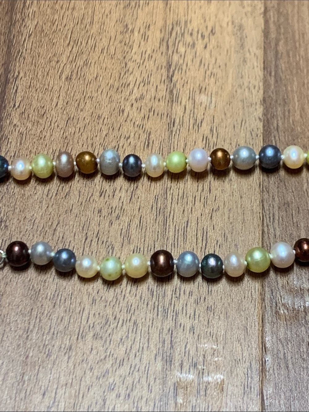 Multi-color Pearl Necklace & Bracelet Set - Picture 4 of 5